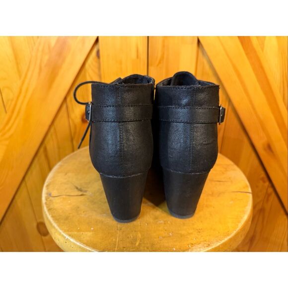 Maurices Women's 10 Cheri Black Faux Leather Wedge Ankle Booties Preppy - Picture 4 of 8